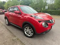 Usado Nissan Juke Acenta 110 HP (80 kW) 2017 Vermelho SUV