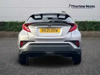 Używany Toyota C-HR 122 KM (89 kW) 2021 Srebrny SUV