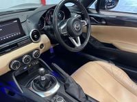 Used Mazda MX5 Inclusive 160 HP (117 kW) 2018 Grey Cabriolet