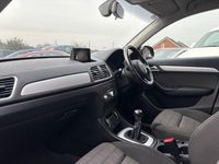 Begagnad Audi Q3 2016 Svart SUV