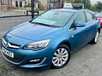 Used Vauxhall Astra Elite 165 HP (121 kW) 2014 Blue Hatchback