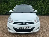 Used Hyundai i10 Style 85 HP (62 kW) 2012 White Hatchback