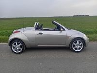Usado Ford StreetKa 95 HP (69 kW) 2004 Dourado Cabrios