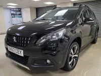 Used Peugeot 2008 GT-line 110 HP (80 kW) 2018 Multicolour SUV
