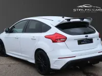 Used Ford Focus RS 350 HP (257 kW) 2016 White Hatchback