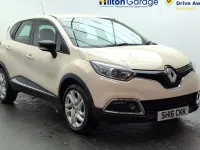 Usado Renault Captur Dynamique 90 HP (66 kW) 2016 Bege SUV