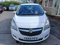Second-hand Vauxhall Meriva 2015 Alb Monovolum