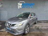 Usado Nissan Qashqai N-TEC 115 HP (84 kW) 2015 Cinzento SUV