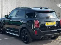 Usado Mini Cooper Countryman Classic 136 CV (100 kW) 2021 Negro SUV