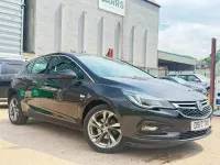Used Vauxhall Astra SRi 150 HP (110 kW) 2017 Black Hatchback