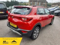 Used Kia Stonic 99 HP (72 kW) 2021 Red SUV