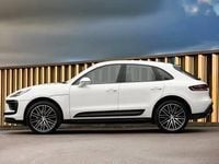 Used Porsche Macan 265 HP (194 kW) 2021 White SUV