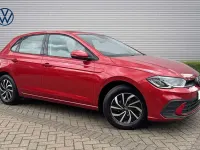 Used VW Polo Life 95 HP (69 kW) 2023 Red Hatchback