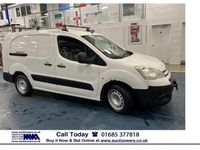Usado Citroën Berlingo 90 HP (66 kW) 2010 Branco Monovolume