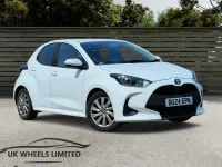 Used Toyota Yaris 2024 White Hatchback