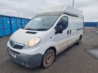 Second-hand Vauxhall Vivaro 90 CP (66 kW) 2012 Alb Monovolum