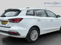 Used MG MG5 EV Exclusive 113 kW (154 HP) 2021 White Estate