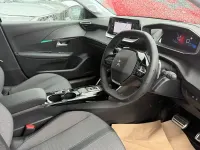 Used Peugeot 208 Allure+ 100 HP (73 kW) 2023 Grey Hatchback