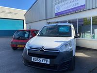 Used Citroën Berlingo 75 HP (55 kW) 2015 White MPV