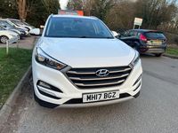 Used Hyundai Tucson SE 132 HP (97 kW) 2017 White SUV