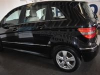 used Mercedes B180 B Class 1.7SE 5d 116 BHP