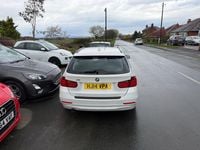 Begagnad BMW 320 2014 Vit Kombi