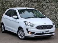 Used Ford Ka Plus Zetec 70 HP (51 kW) 2019 White Hatchback