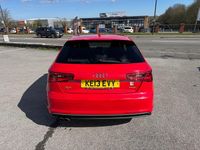 Begagnad Audi A3 S-Line 2013 Röd Halvkombi