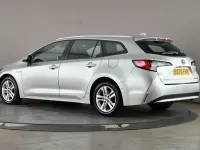 Used Toyota Corolla 122 HP (89 kW) 2020 Silver Estate
