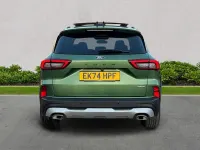Usado Ford Kuga Active 183 HP (134 kW) 2024 Verde SUV