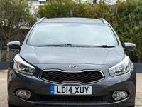 Used Kia Ceed Sportswagon 126 HP (92 kW) 2014 Silver Estate