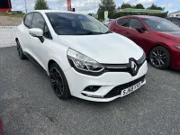 Used Renault Clio Iconic 2018 White Hatchback
