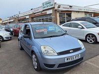 Usado Ford Fiesta Style 75 HP (55 kW) 2005 Azul Citadino