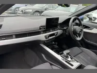 Gebraucht Audi A4 S-Line 204 PS (150 kW) 2024 Blau Kombi