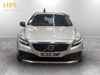 Used Volvo V40 152 HP (111 kW) 2019 Silver Hatchback