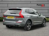 Used Volvo XC60 R-Design 187 HP (137 kW) 2018 Grey SUV