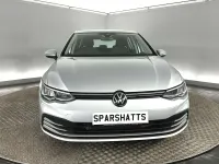 Usado VW Golf VIII Life 150 HP (110 kW) 2023 Prateado Citadino