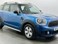 Used Mini Cooper Classic 136 HP (100 kW) 2019 Blue Hatchback