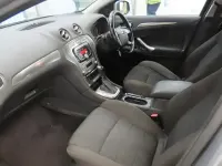 Used Ford Mondeo Titanium 130 HP (95 kW) 2009 Silver metallic Hatchback