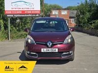 Used Renault Grand Scénic III Dynamique 110 HP (80 kW) 2014 Red MPV