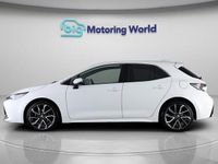 Used Toyota Corolla 122 HP (89 kW) 2022 White Hatchback