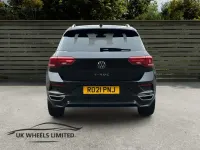 Usado VW T-Roc R-line 150 CV (110 kW) 2021 Negro SUV