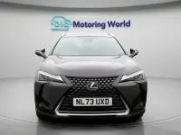 Usado Lexus UX 150 kW (204 HP) 2024 SUV