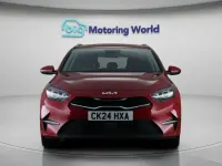 Używany Kia Ceed 2024 Czerwony Hatchback