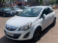 Used Vauxhall Corsa 83 HP (61 kW) 2013 White Hatchback
