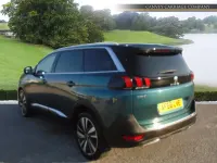 Used Peugeot 5008 Premium 130 HP (95 kW) 2018 Green SUV