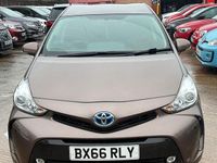 Used Toyota Prius 122 HP (89 kW) 2016 Brown Hatchback