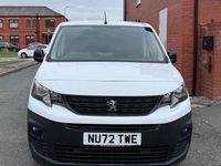 Used Peugeot Partner 100 HP (73 kW) 2022 White MPV