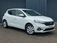Used Dacia Sandero Comfort 91 HP (66 kW) 2022 White Hatchback