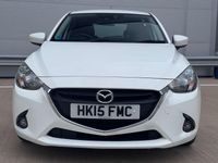 Używany Mazda 2 Edition 2015 Biały Hatchback